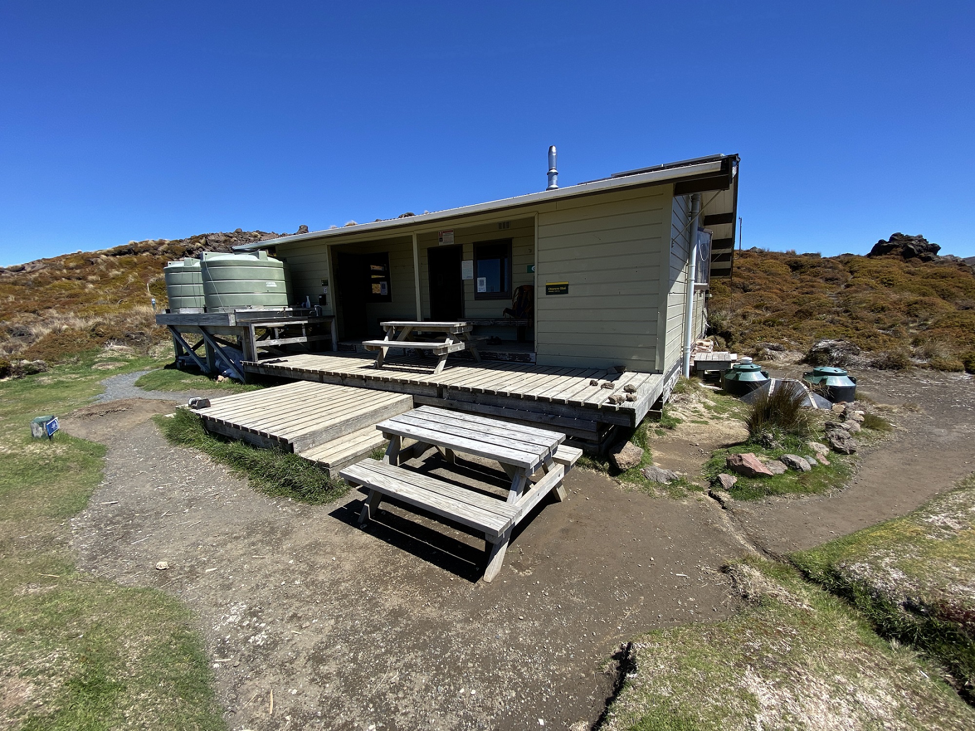 Oturere Hut, Tongariro National Park