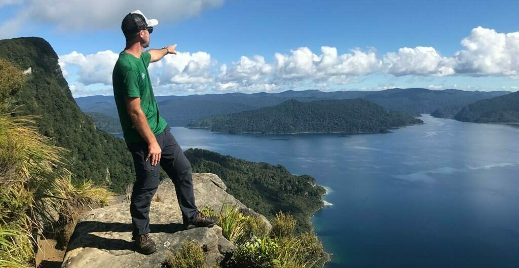 lake waikaremoana